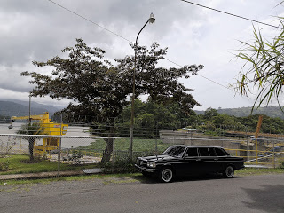 hydroelectric-Cachi-Dam.-COSTA-RICA-LIMOUSINE-SERVICE-300D-W123.jpg